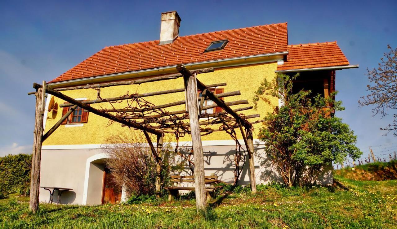 Ferienhaus Haring Kitzeck im Sausal Exterior photo